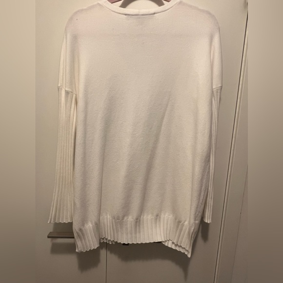 French Connection white sweater. Size small - Picture 3 of 4